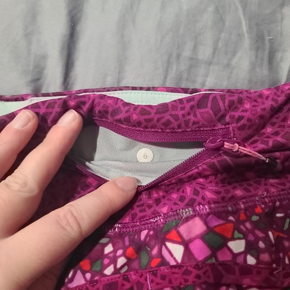Lululemon Mosaic Run Short Lulu size 6 🍋 - Picture 2 of 9